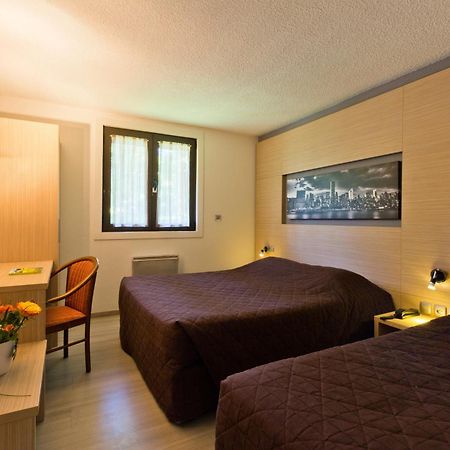 Logis Albhotel Grill Alby-sur-Cheran Bagian luar foto